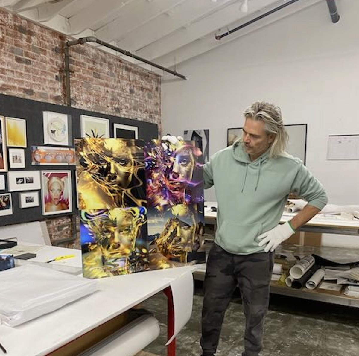 AI Art Commissions vs. Hand-Crafted Bespoke Fine Art