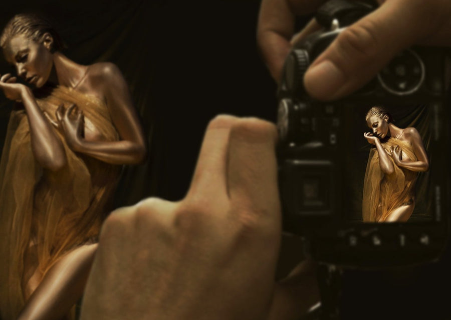 GIFT CERTIFICATE for An Once In A Life Time Golden Photoshoot - with Zack!