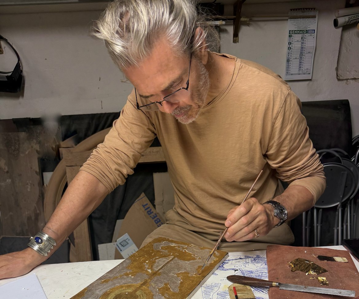 Florence's Gold Leaf Gilding: A Guide to Traditional Art